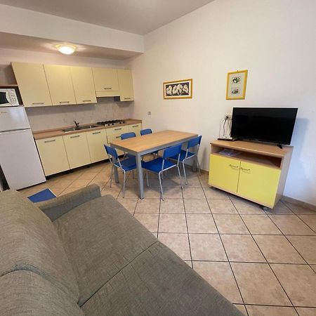 Residence Guardamar - Agenzia Cocal Каорле Екстериор снимка