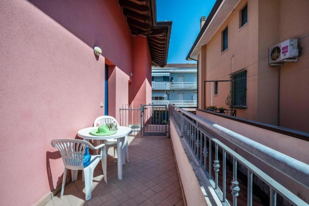 Residence Guardamar - Agenzia Cocal Каорле Екстериор снимка